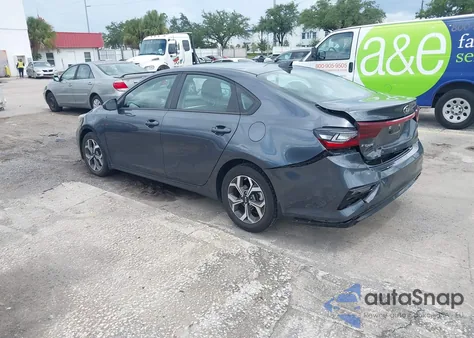 2020 Kia Forte Lxs из США, поврежденный, VIN 3KPF24AD5LE237446
